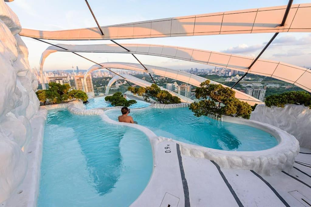 Arte Mont Kiara-netflix-cityview-6pax