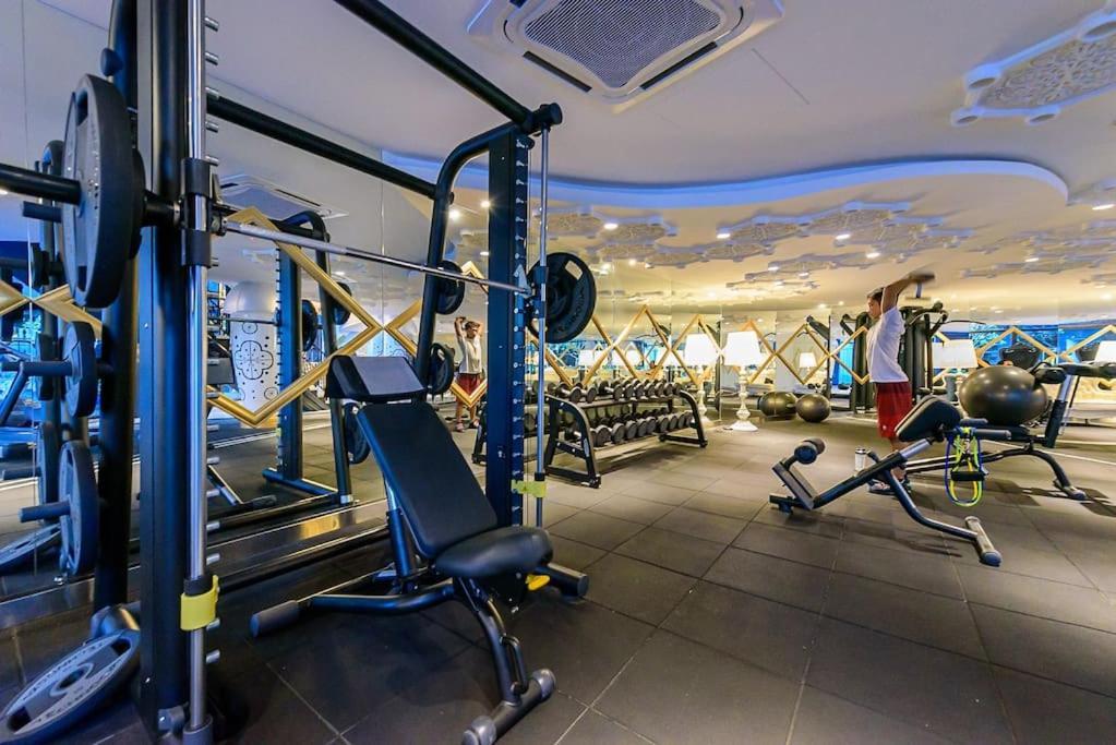 Pangsapuri Arte Mont Kiara-netflix-cityview-6pax Kuala Lumpur