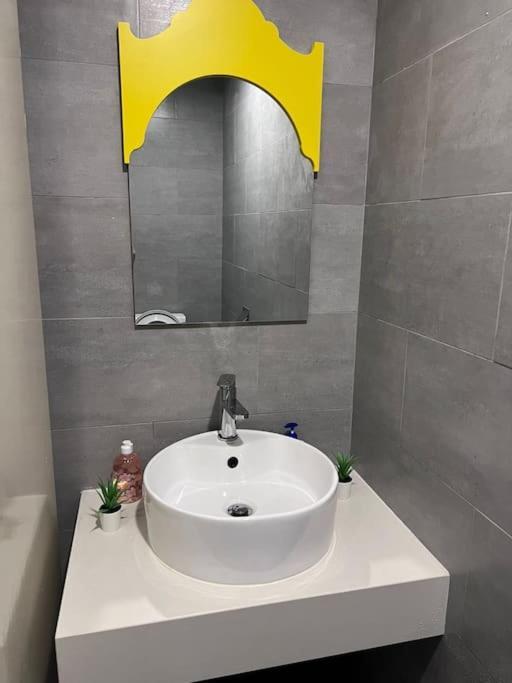 Appartement Arte Mont Kiara-netflix-cityview-6pax *