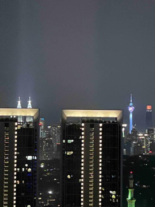 Arte Mont Kiara-netflix-cityview-6pax Appartement